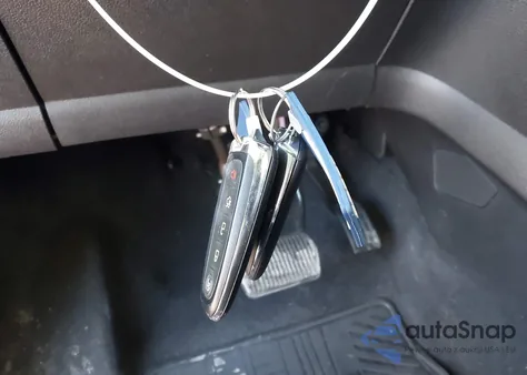 2013 Ford Escape Titanium z USA, uszkodzony, nr VIN 1FMCU9J90DUC19134